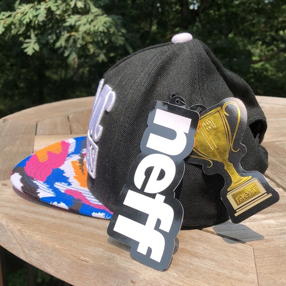Neff Snap Back. New with tags never worn. - Picture 2 of 5